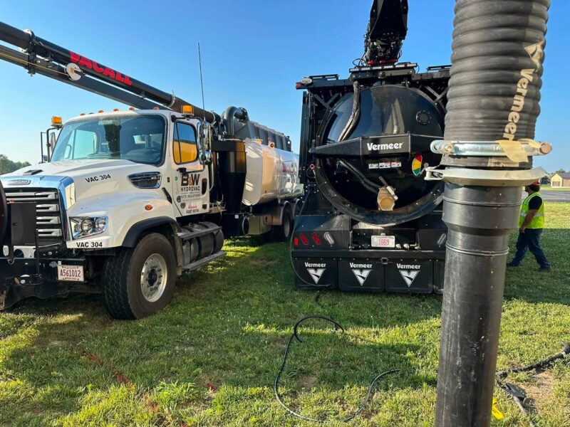 trenching using hydrovac